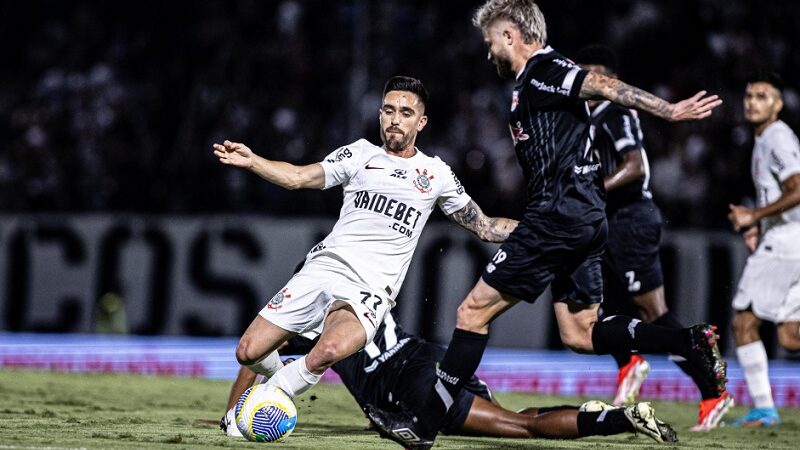 Corinthians perde do Bragantino e segue sem vencer no Campeonato Brasileiro