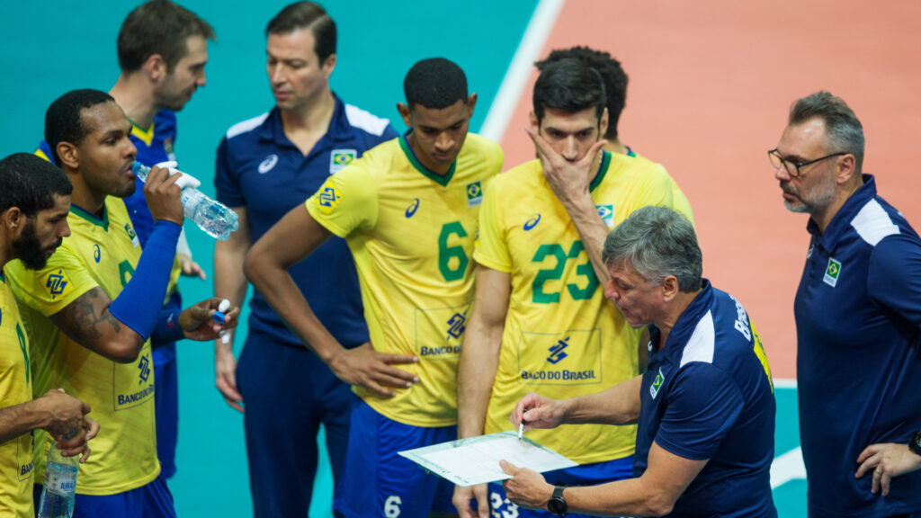 Seleção masculina se recupera na Liga das Nações de vôlei ao vencer a Polônia