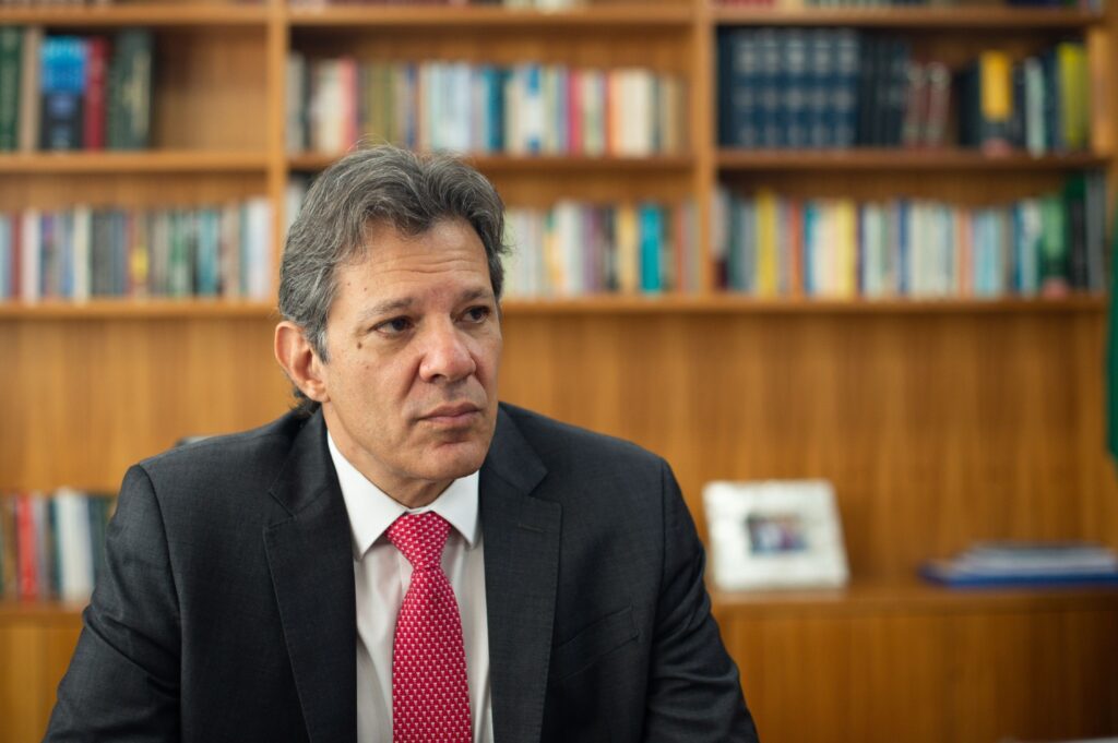 Haddad se encontra com Lula para definir detalhes finais da proposta de cortes de gastos