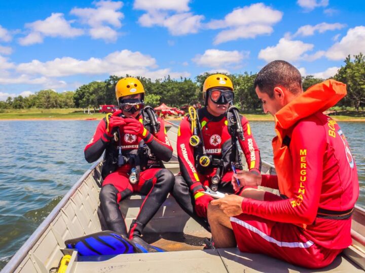 Bombeiros de MT e Goiás localizam corpo de homem que se afogou no rio Araguaia